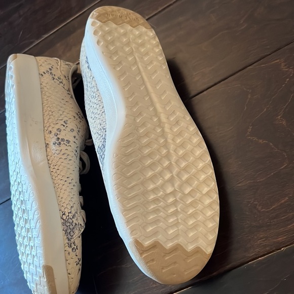 Cole Haan Grandpro shoe - Picture 9 of 11